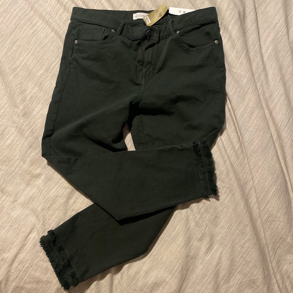 NWT - Ann Taylor Loft skinny jeans - Size 12P
